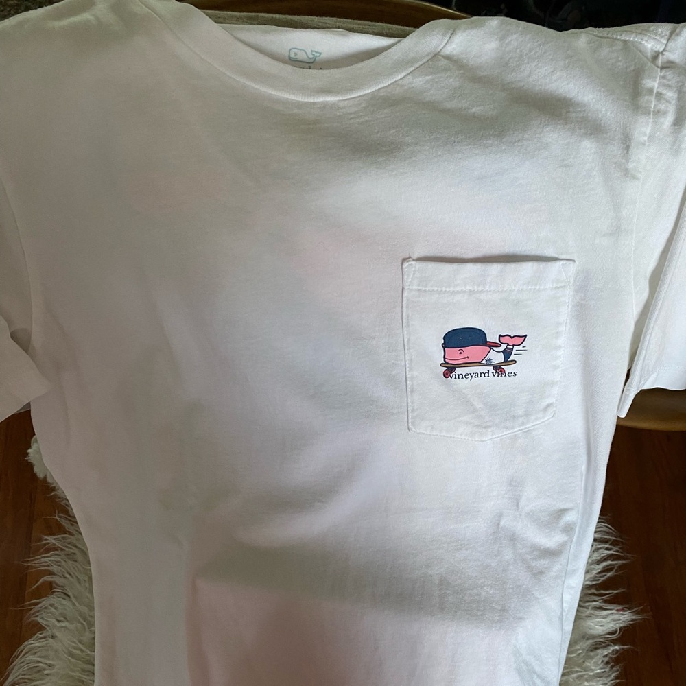 3 boys vineyard vines shirts